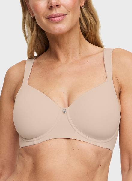 Pure Shape wire bra padded cups